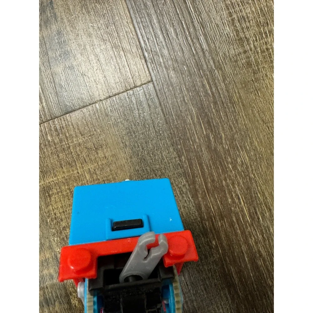 Thomas & Friends TrackMaster Motorized Thomas No 1 Blue Train Mattel 2013 1186